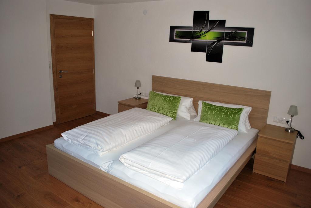 Ferienwohnung Nuener Grins Luaran gambar